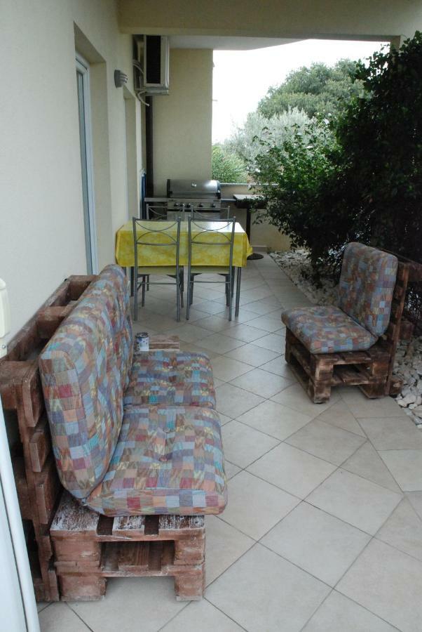 Apartmani Radin Rosini Экстерьер фото