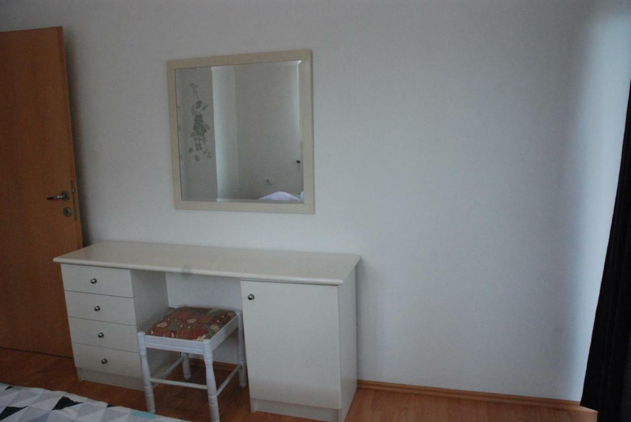 Apartmani Radin Rosini Экстерьер фото