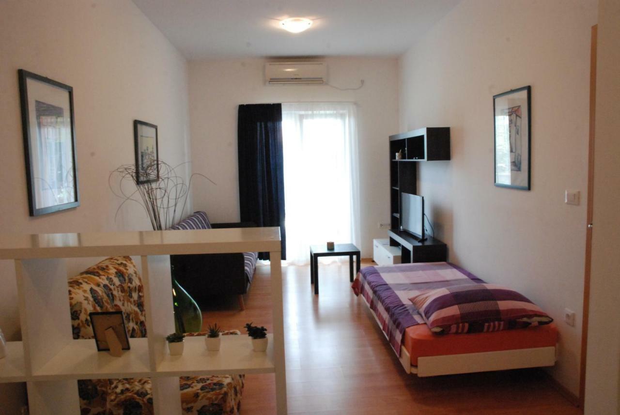 Apartmani Radin Rosini Экстерьер фото